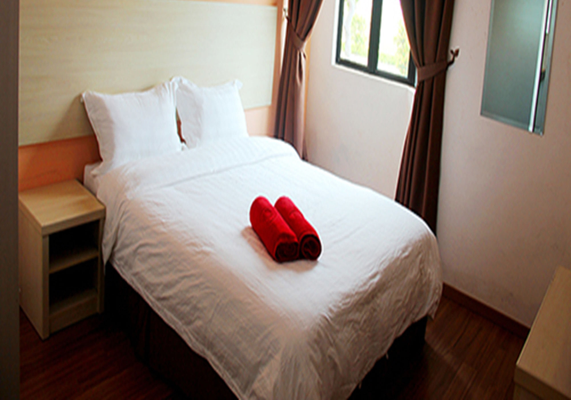 Oyo 1158 906 Airport Hotel Malacca Exterior photo